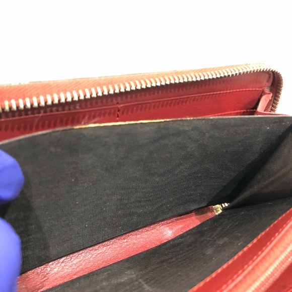 Gucci Red Enamel Zip Around Long Wallet Sku#84182 (gently used,zipper pull miss) - Picture 11 of 13